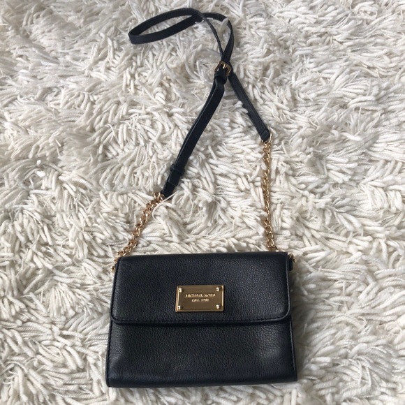 Michael Kors Handbags - Michael Kors Wallet Purse